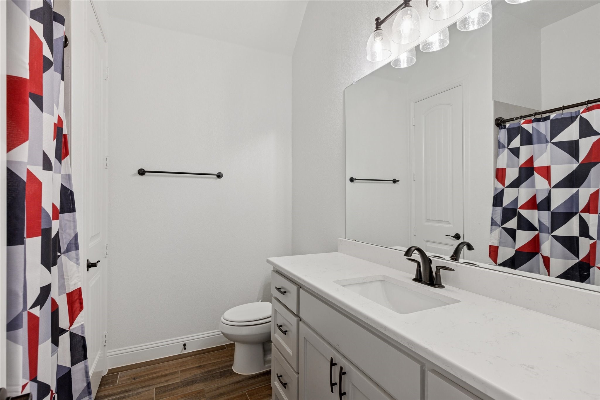 Weatherford, Texas, 76085, United States, 4 Bedrooms Bedrooms, ,3 BathroomsBathrooms,Residential,For Sale,1849963