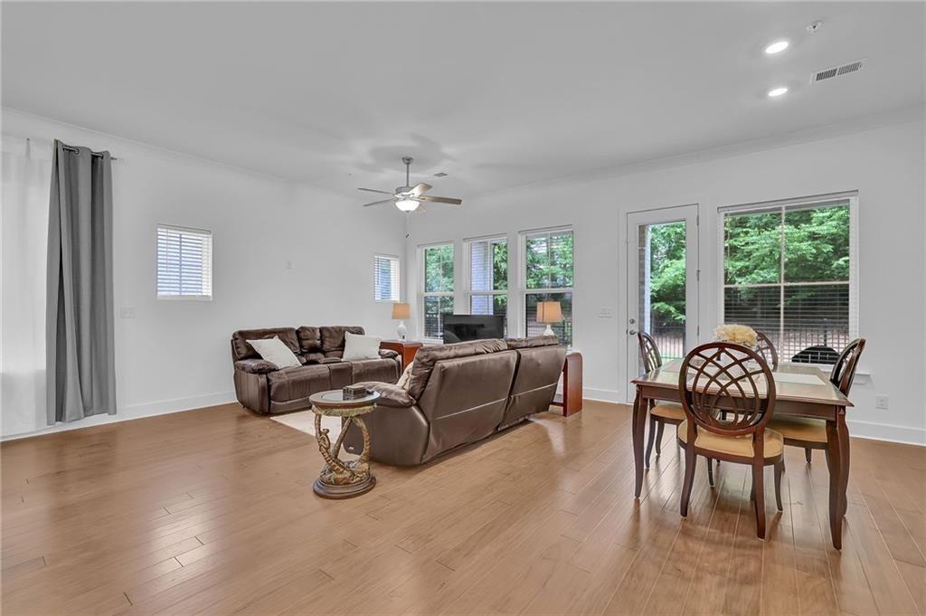 Alpharetta, Georgia, 30076, United States, 4 Bedrooms Bedrooms, ,4 BathroomsBathrooms,Residential,For Sale,1976711