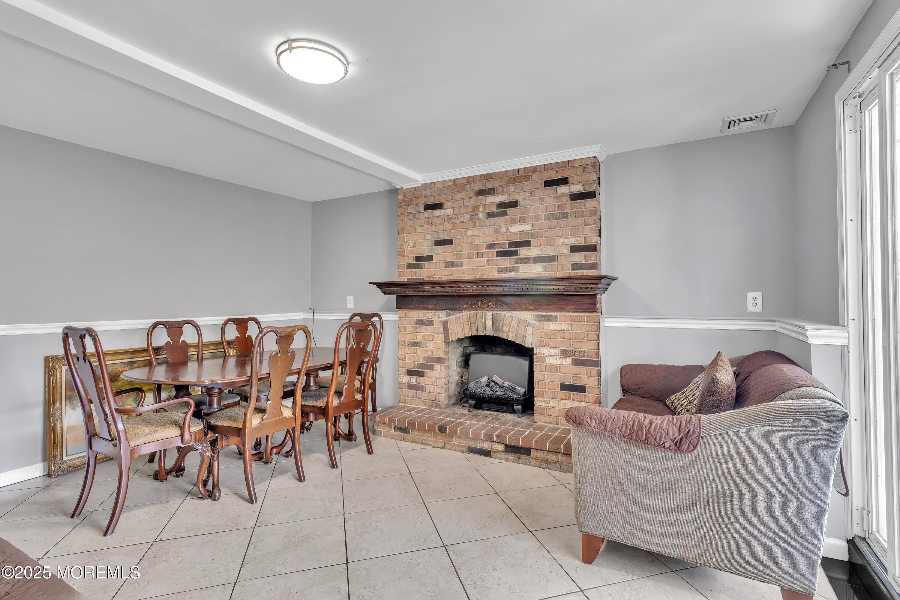 Toms River, New Jersey, 08753, United States, 5 Bedrooms Bedrooms, ,2 BathroomsBathrooms,Residential,For Sale,1996778