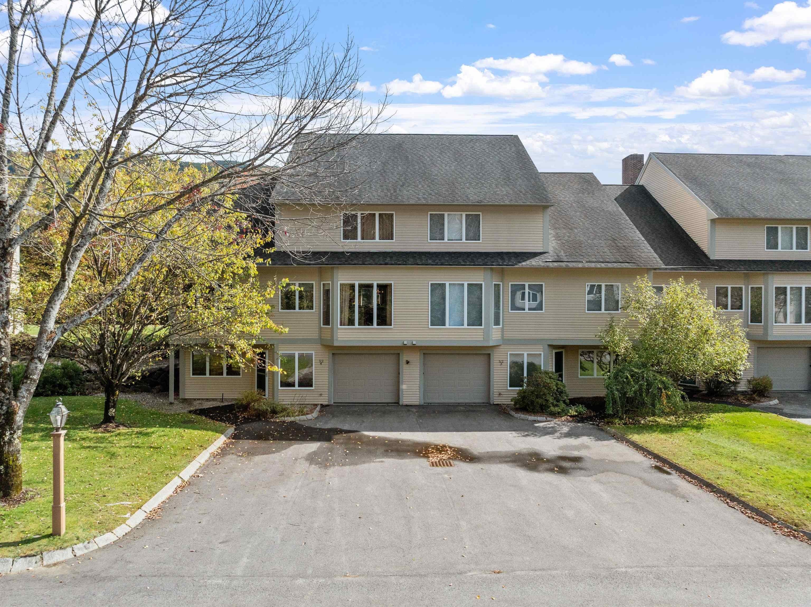 Lincoln, New Hampshire, 03251, United States, 4 Bedrooms Bedrooms, ,1 BathroomBathrooms,Residential,For Sale,1976303