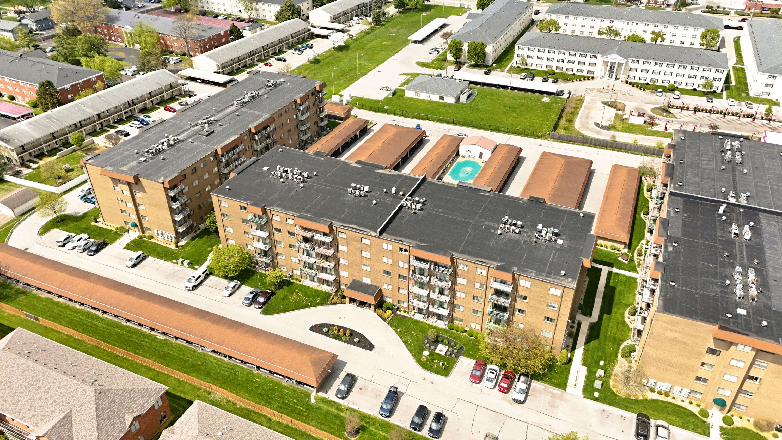  3030 Breckenridge Lane 324, Louisville, KY 40220 - 物件實景