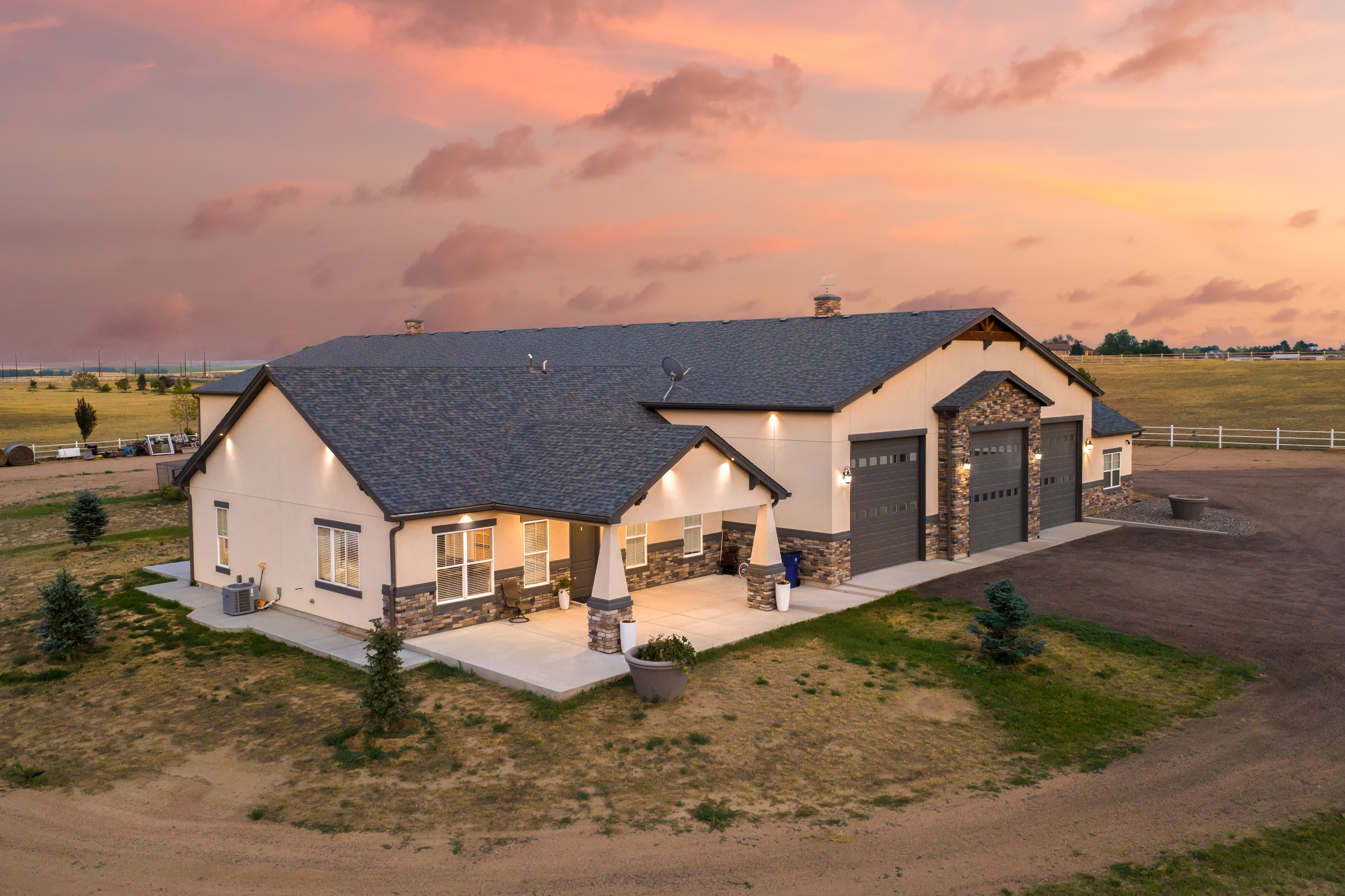  Breathtaking custom estate on 35 agriculturally zoned acres - 物件實景