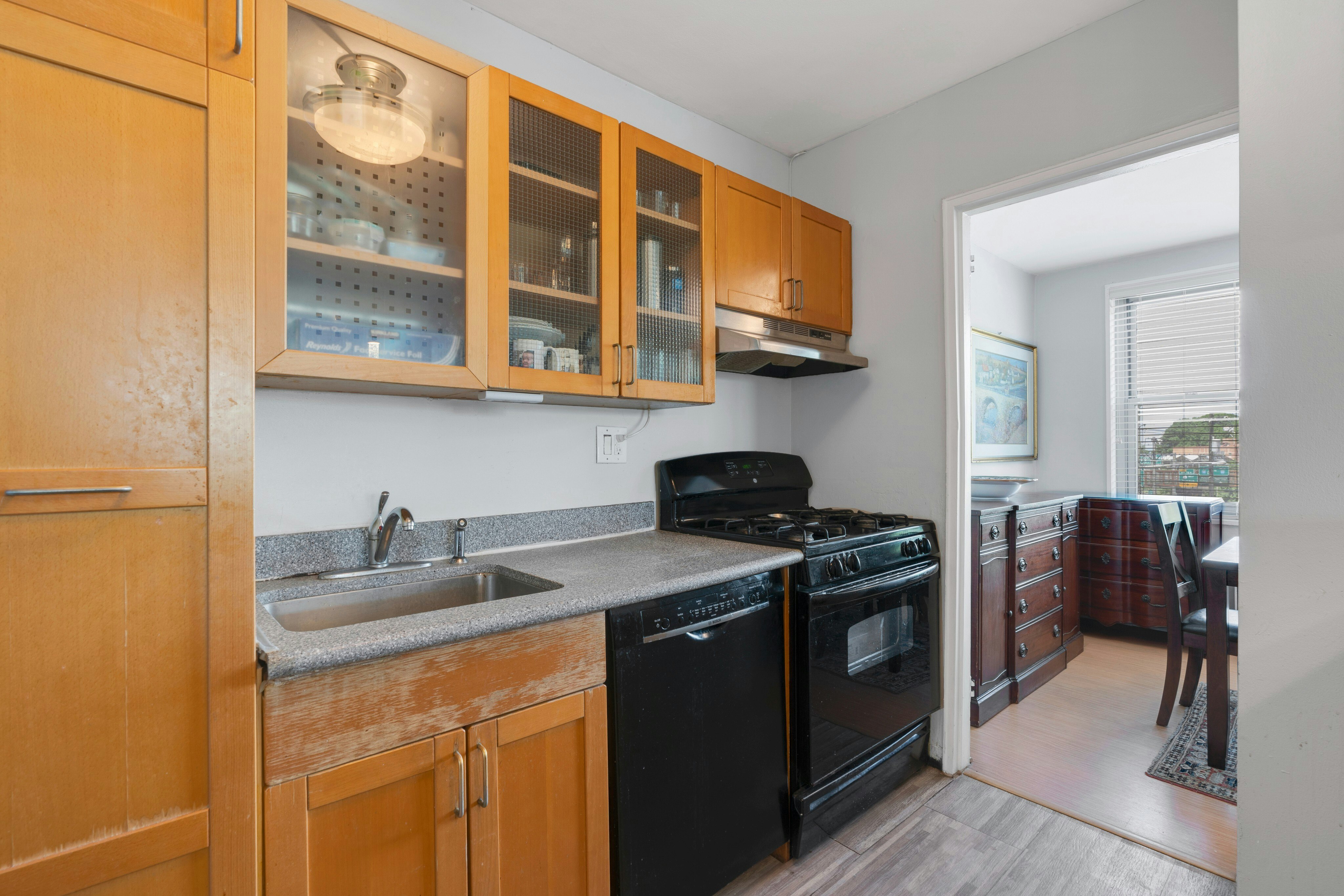  2000 Linwood Avenue, Fort Lee, NJ 07024 - 物件實景