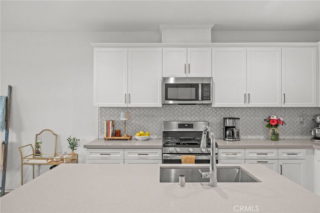 Chino, California, 91708, United States, 3 Bedrooms Bedrooms, ,3 BathroomsBathrooms,Residential,For Sale,2026423