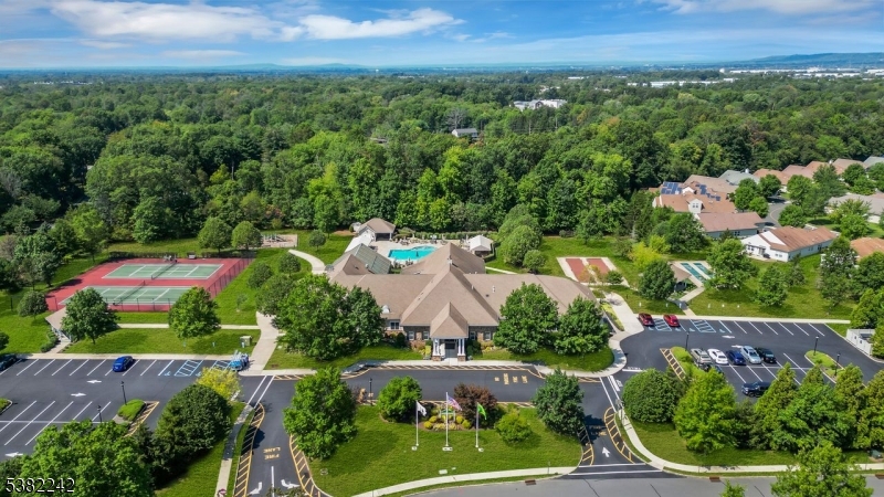 Franklin Twp., New Jersey, 08873, United States, 2 Bedrooms Bedrooms, ,2 BathroomsBathrooms,Residential,For Sale,1950059