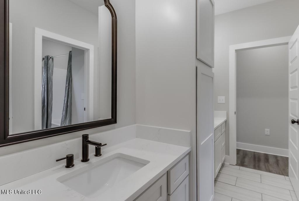 Gulfport, Mississippi, 39503, United States, 3 Bedrooms Bedrooms, ,2 BathroomsBathrooms,Residential,For Sale,1874572