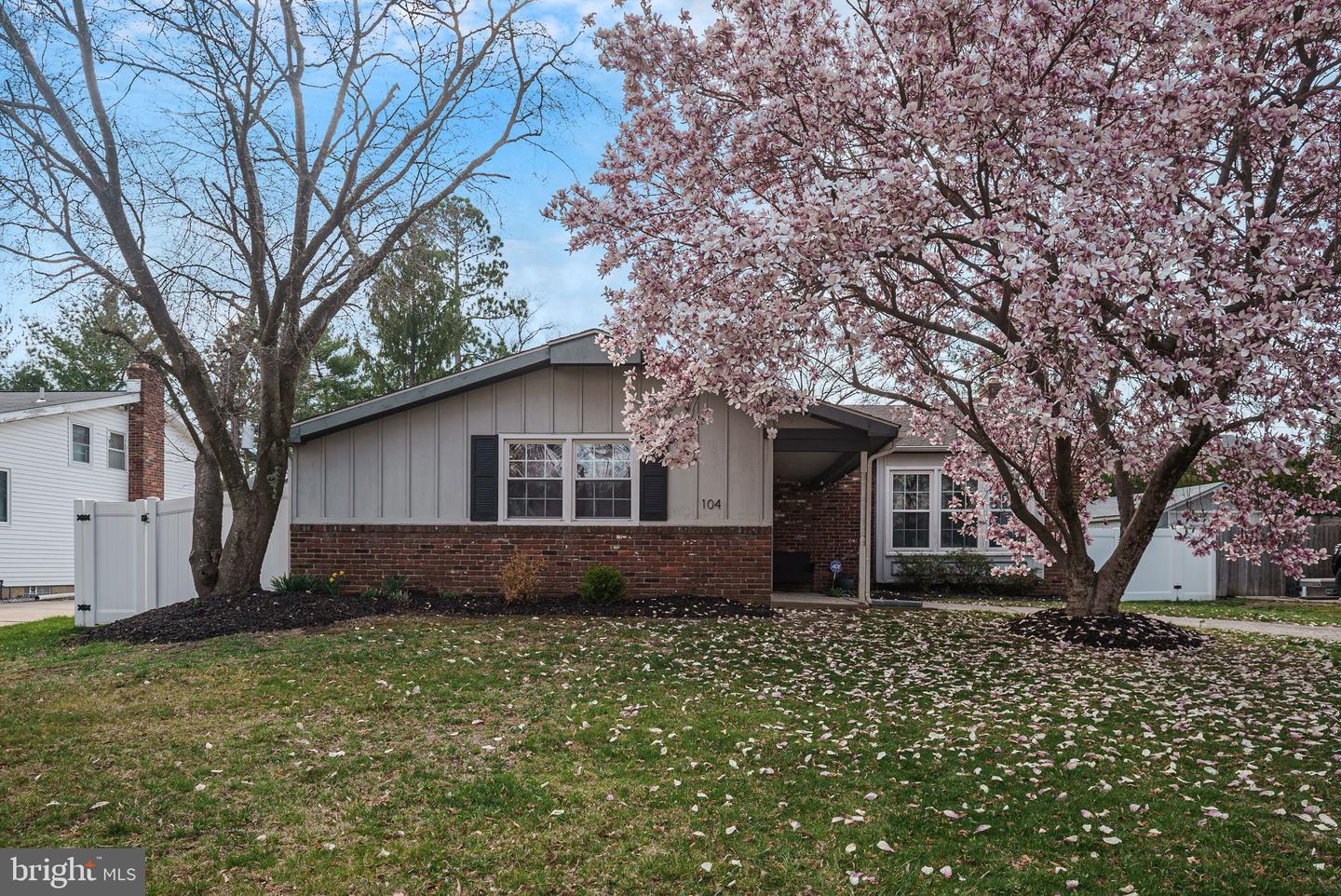 Mount Laurel, New Jersey, 08054, United States, 4 Bedrooms Bedrooms, ,3 BathroomsBathrooms,Residential,For Sale,1938947