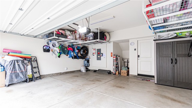 Ontario, California, 91761, United States, 2 Bedrooms Bedrooms, ,2 BathroomsBathrooms,Residential,For Sale,1993844