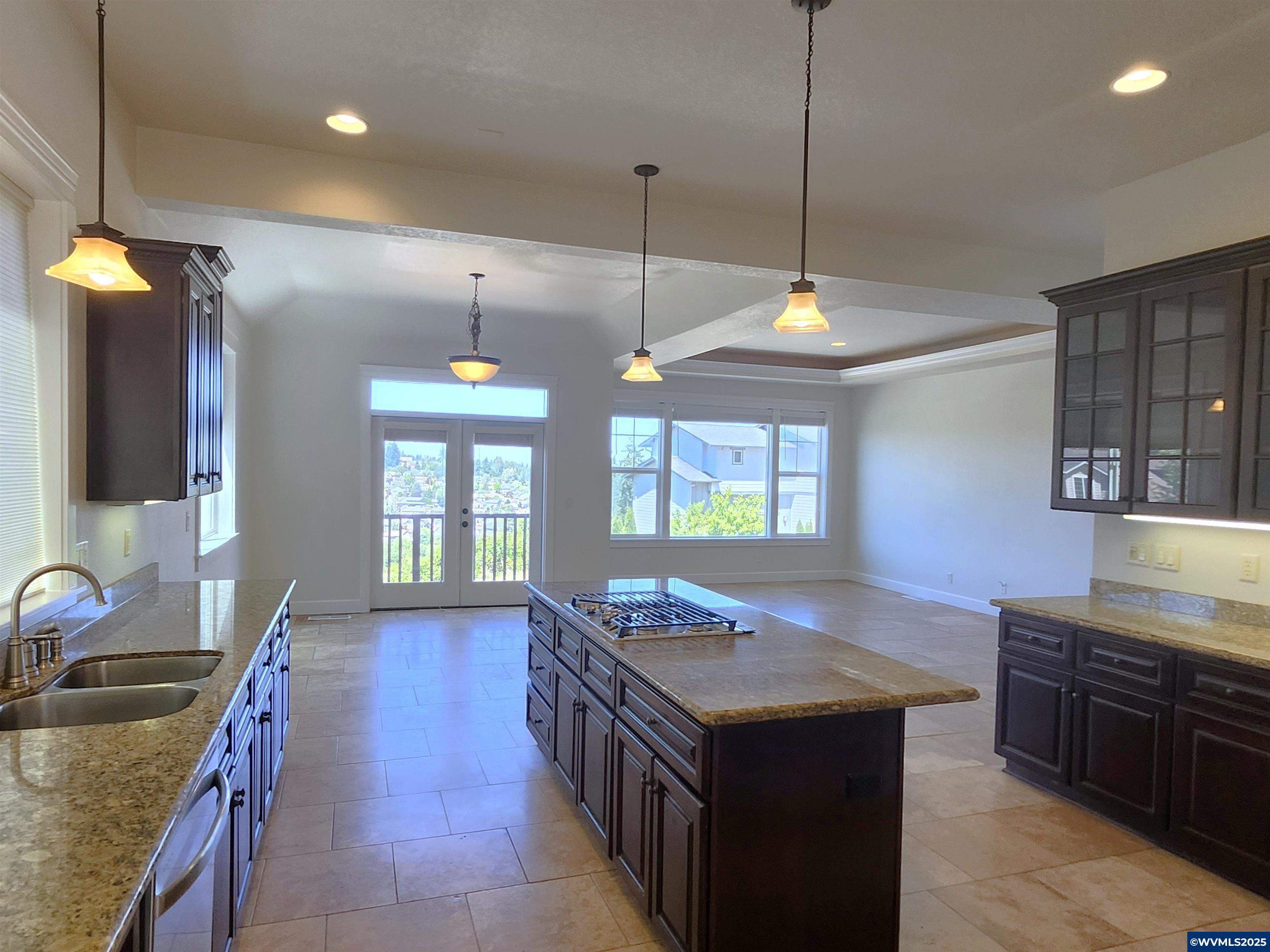 Salem, Oregon, 97304, United States, 4 Bedrooms Bedrooms, ,3 BathroomsBathrooms,Residential,For Sale,1840463