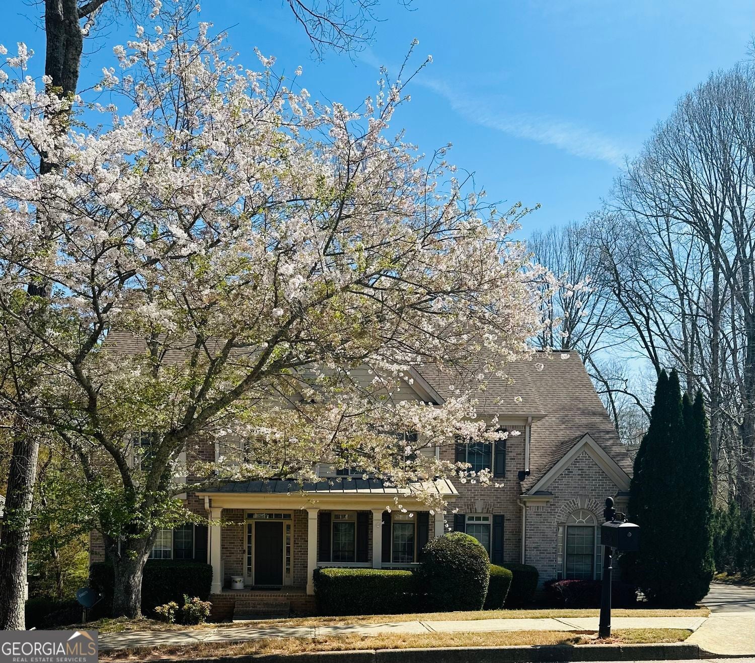 Buford, Georgia, 30519, United States, 4 Bedrooms Bedrooms, ,4 BathroomsBathrooms,Residential,For Sale,1985825