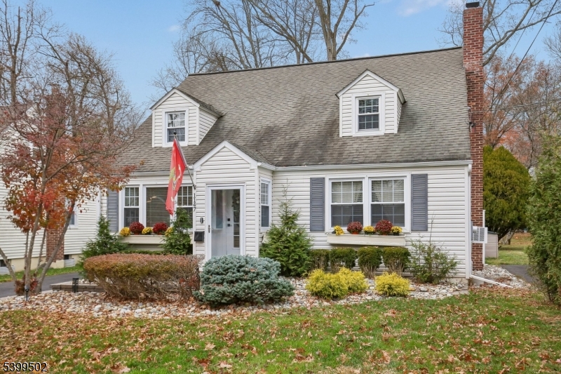 Plainfield City, New Jersey, 07062, United States, 3 Bedrooms Bedrooms, ,2 BathroomsBathrooms,Residential,For Sale,2003425