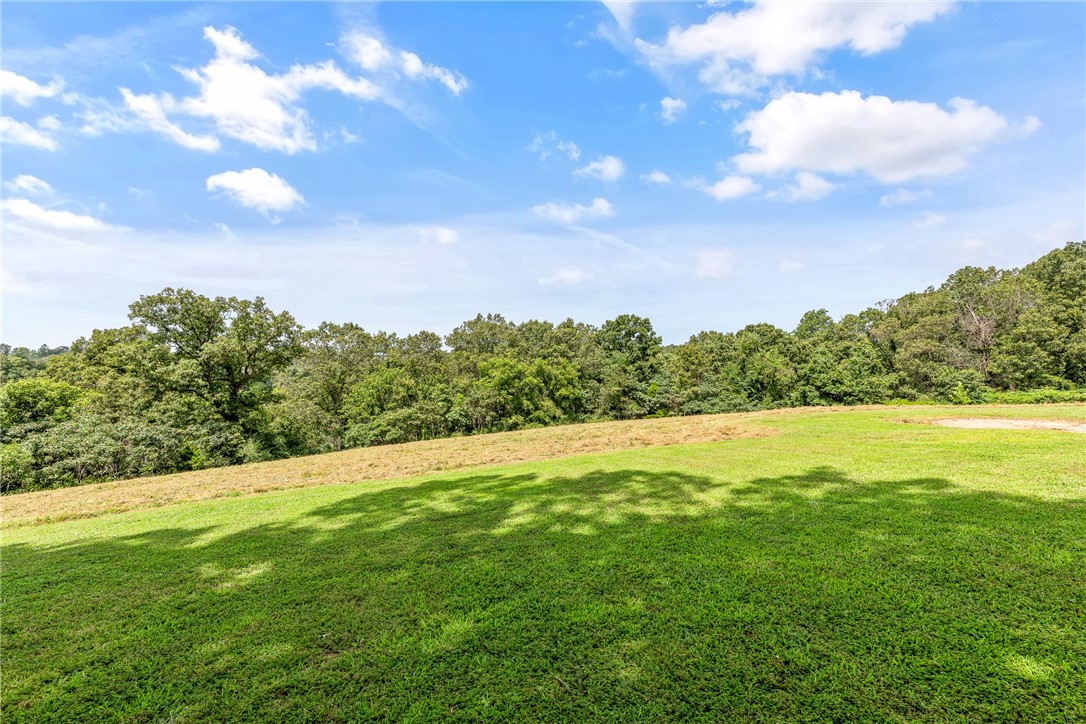Huntsville, Arkansas, 72740, United States, 3 Bedrooms Bedrooms, ,4 BathroomsBathrooms,Residential,For Sale,1907713