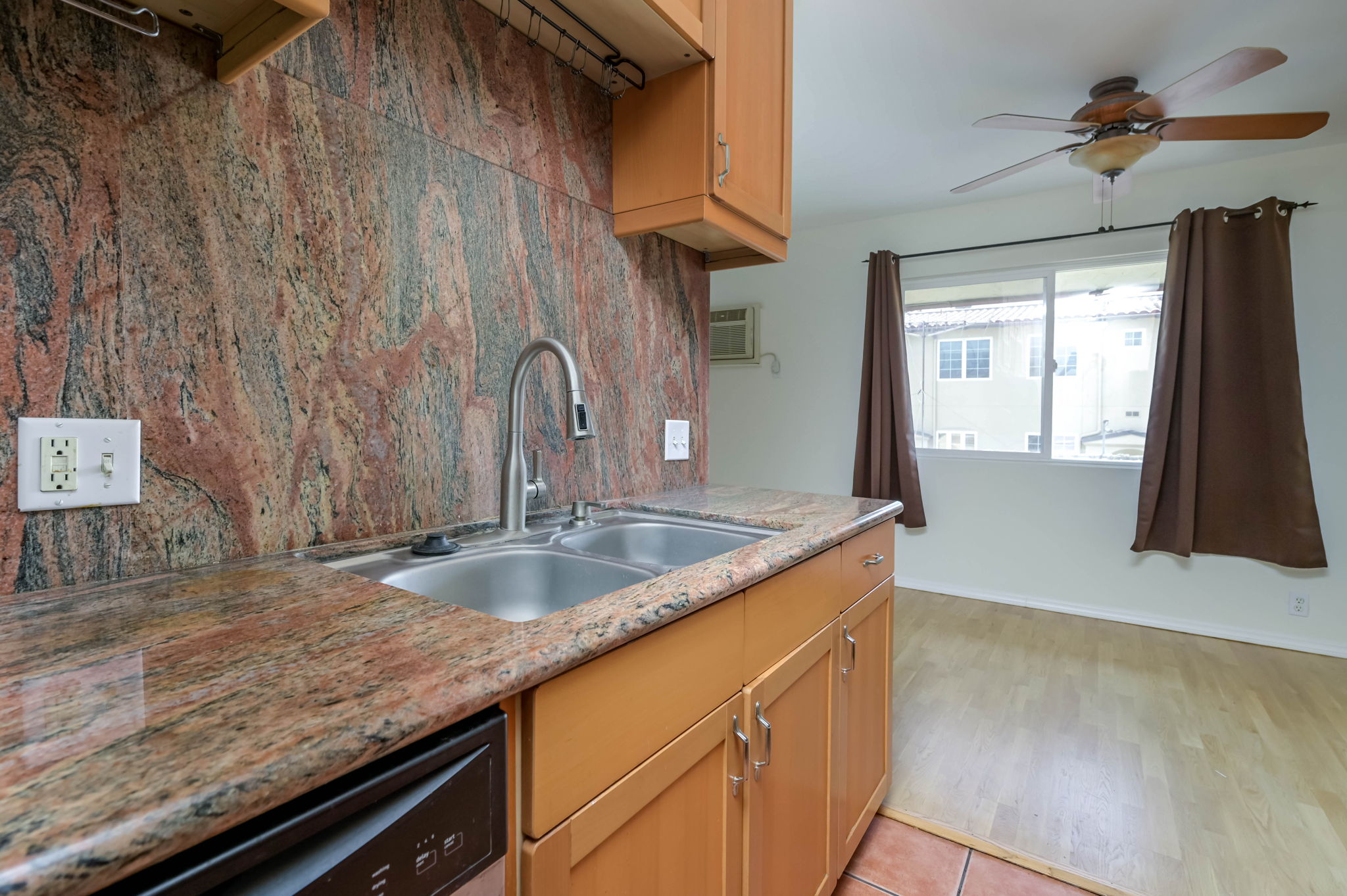 Culver City, California, 90232, United States, 2 Bedrooms Bedrooms, ,2 BathroomsBathrooms,Residential,For Sale,1921770
