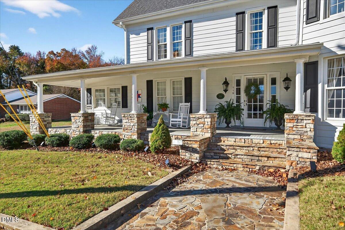 Youngsville, North Carolina, 27596, United States, 3 Bedrooms Bedrooms, ,3 BathroomsBathrooms,Residential,For Sale,1990196