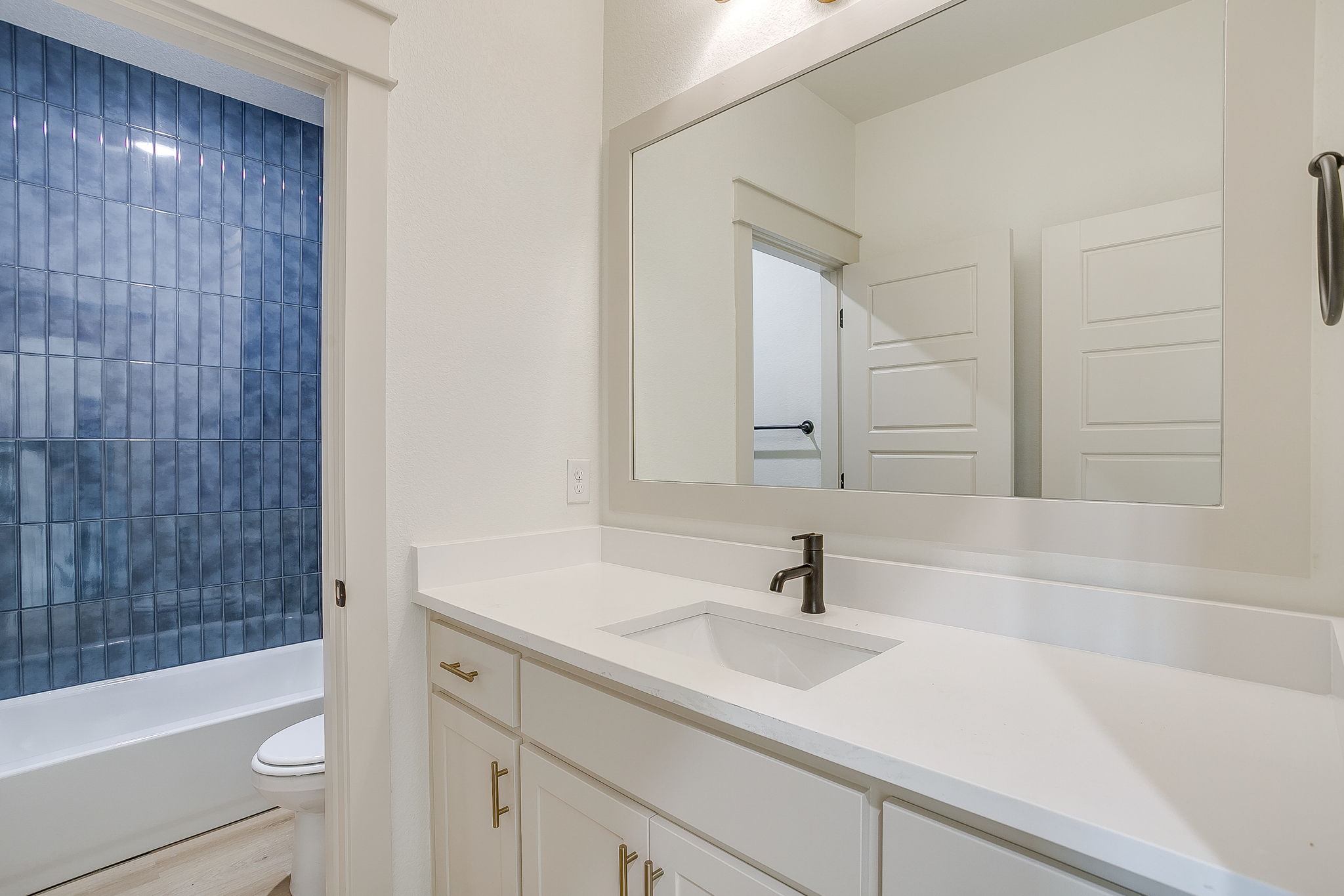  320 Rita Ridge Court, Millsap, TX, 76066 - 物件實景