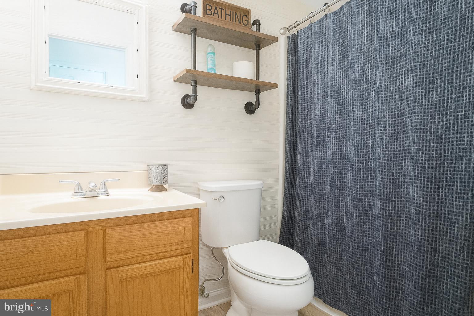 Aroda, Virginia, 22709, United States, 3 Bedrooms Bedrooms, ,3 BathroomsBathrooms,Residential,For Sale,1976607