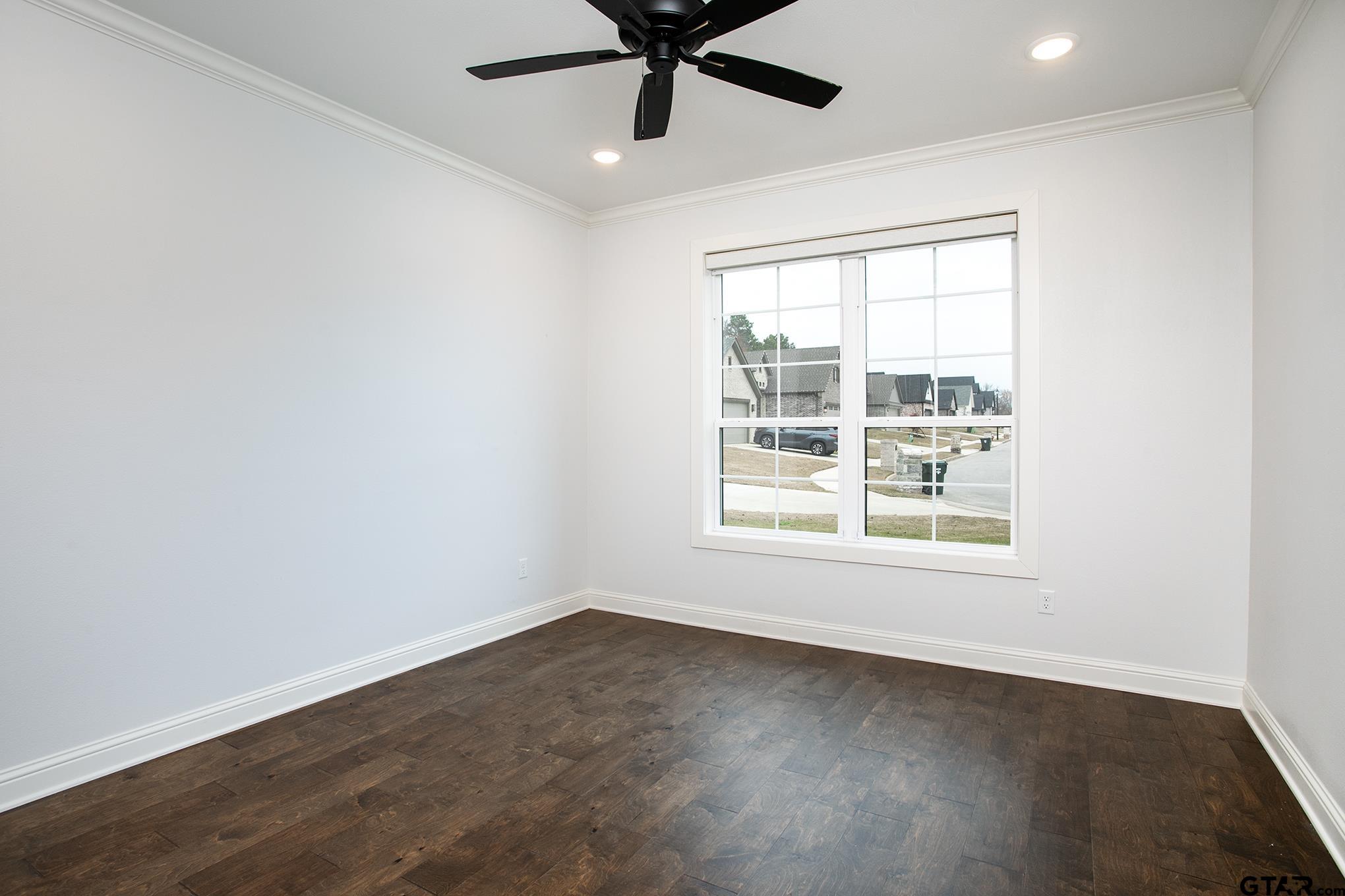 Tyler, Texas, 75703, United States, 5 Bedrooms Bedrooms, ,3 BathroomsBathrooms,Residential,For Sale,1900934