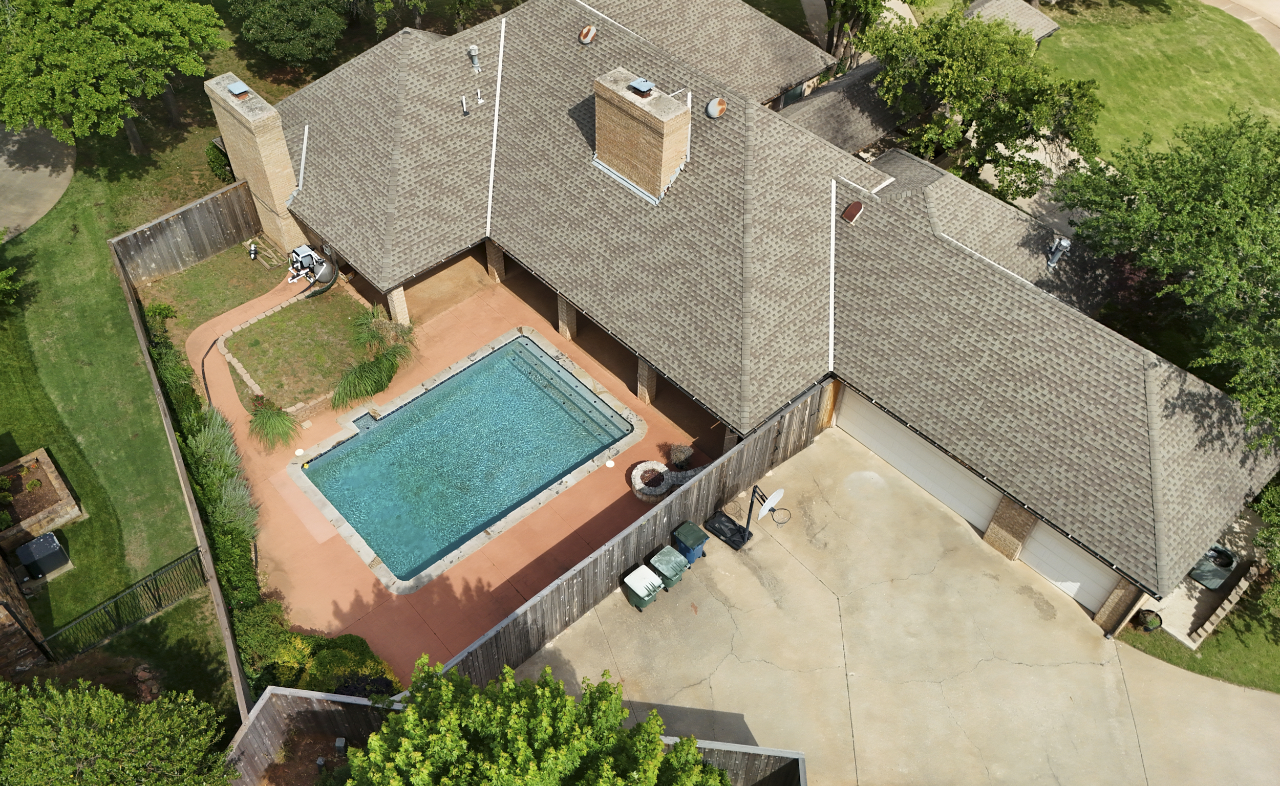  1200 Oak Tree Drive, Edmond, OK 73025 - 物件實景