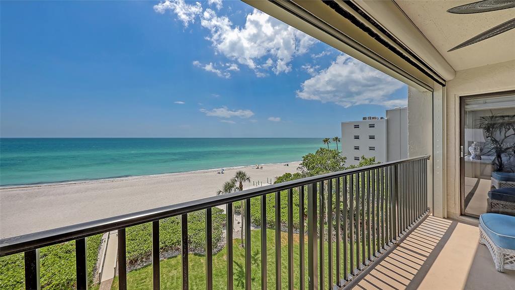 Longboat Key, Florida, 34228, United States, 3 Bedrooms Bedrooms, ,2 BathroomsBathrooms,Residential,For Sale,1793639