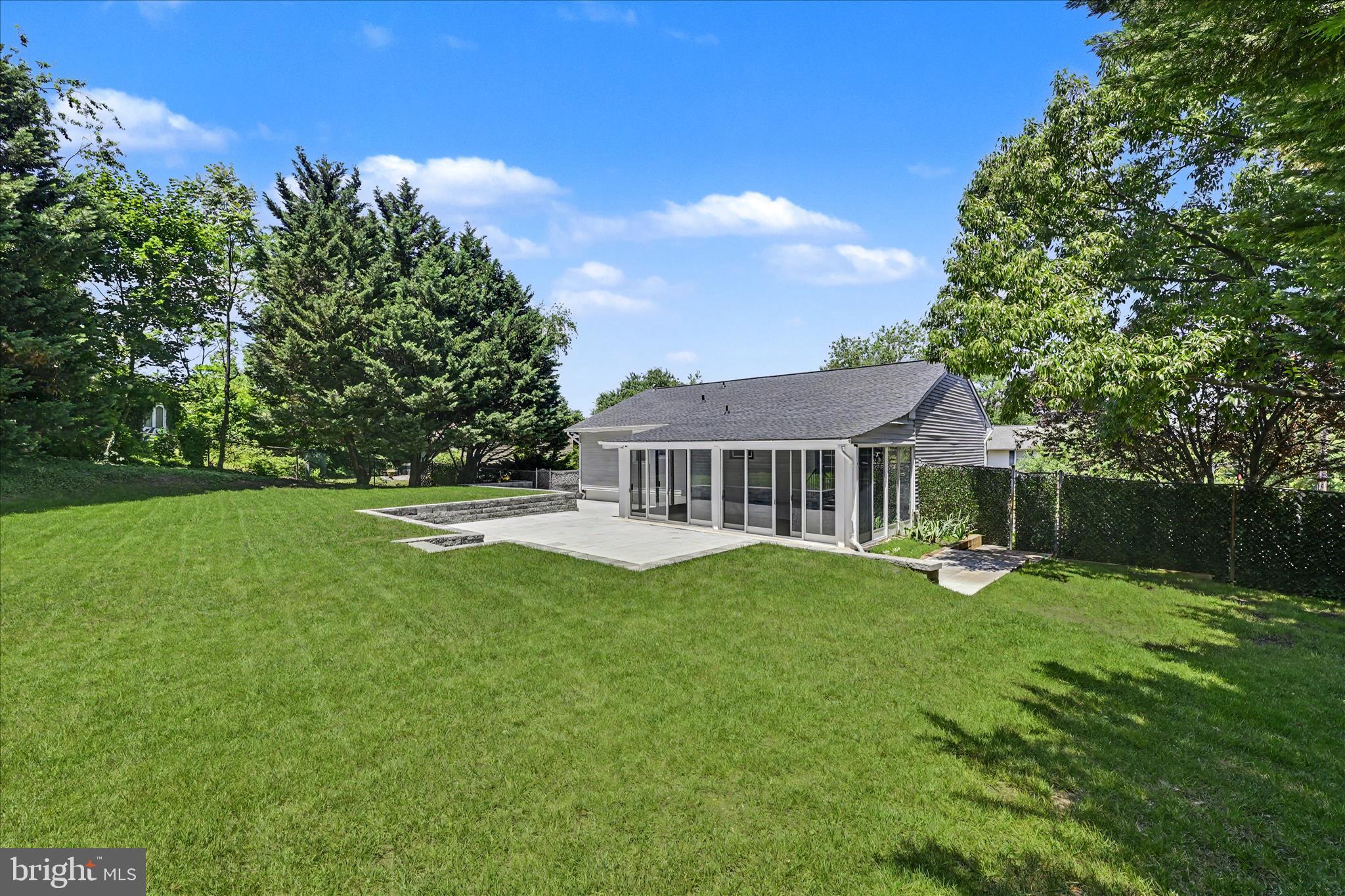 Linthicum Heights, Maryland, 21090, United States, 5 Bedrooms Bedrooms, ,3 BathroomsBathrooms,Residential,For Sale,2048569