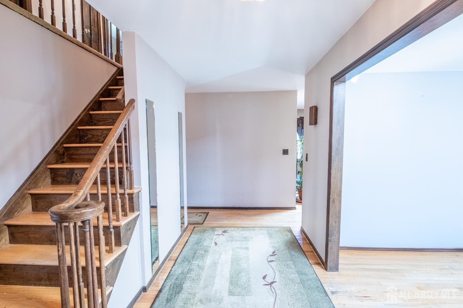 Monroe, New Jersey, 08831, United States, 6 Bedrooms Bedrooms, ,4 BathroomsBathrooms,Residential,For Sale,1916788