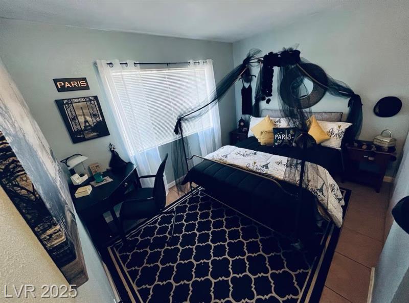 Las Vegas, Nevada, 89106, United States, 4 Bedrooms Bedrooms, ,4 BathroomsBathrooms,Residential,For Sale,1979989