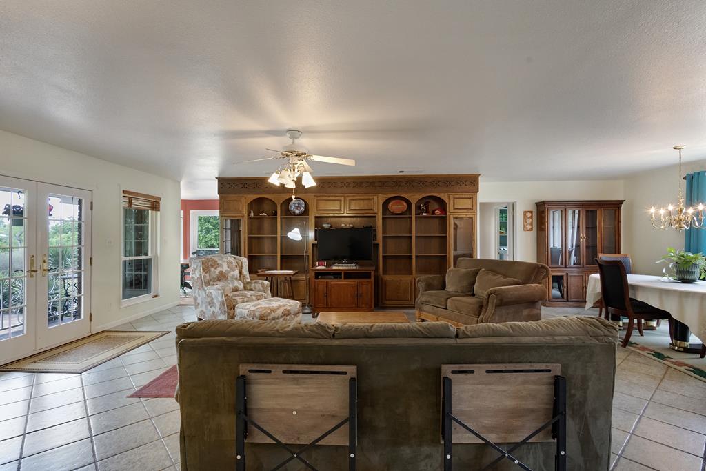 Llano, Texas, 78643, United States, 3 Bedrooms Bedrooms, ,2 BathroomsBathrooms,Residential,For Sale,1869749
