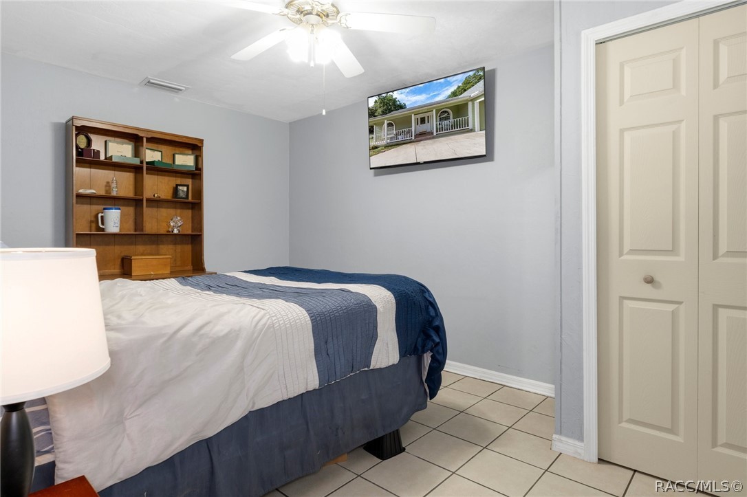 Dunnellon, Florida, 34431, United States, 4 Bedrooms Bedrooms, ,2 BathroomsBathrooms,Residential,For Sale,1920438