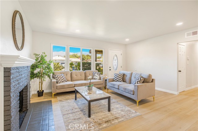 San Bernardino, California, 92404, United States, 3 Bedrooms Bedrooms, ,2 BathroomsBathrooms,Residential,For Sale,1983752