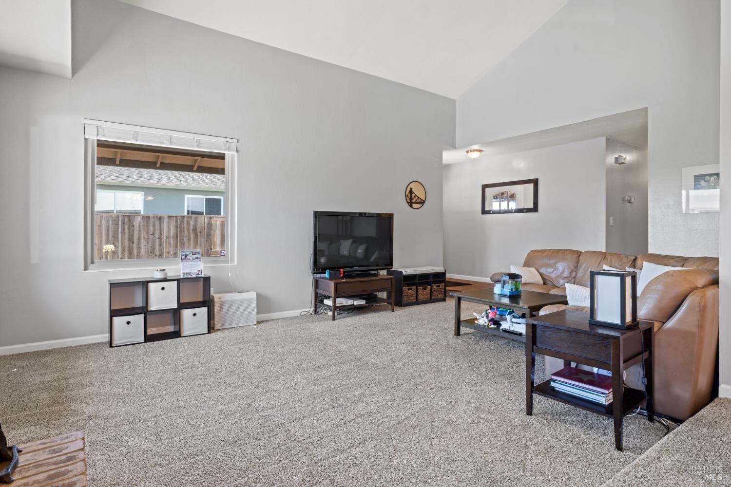 Petaluma, California, 94954, United States, 4 Bedrooms Bedrooms, ,2 BathroomsBathrooms,Residential,For Sale,1921484