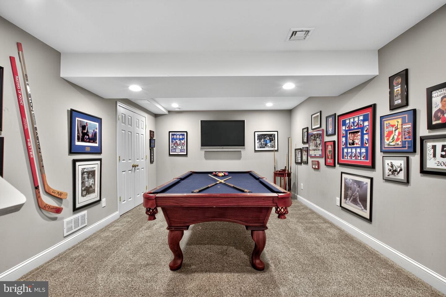 Downingtown, Pennsylvania, 19335, United States, 4 Bedrooms Bedrooms, ,3 BathroomsBathrooms,Residential,For Sale,1939162