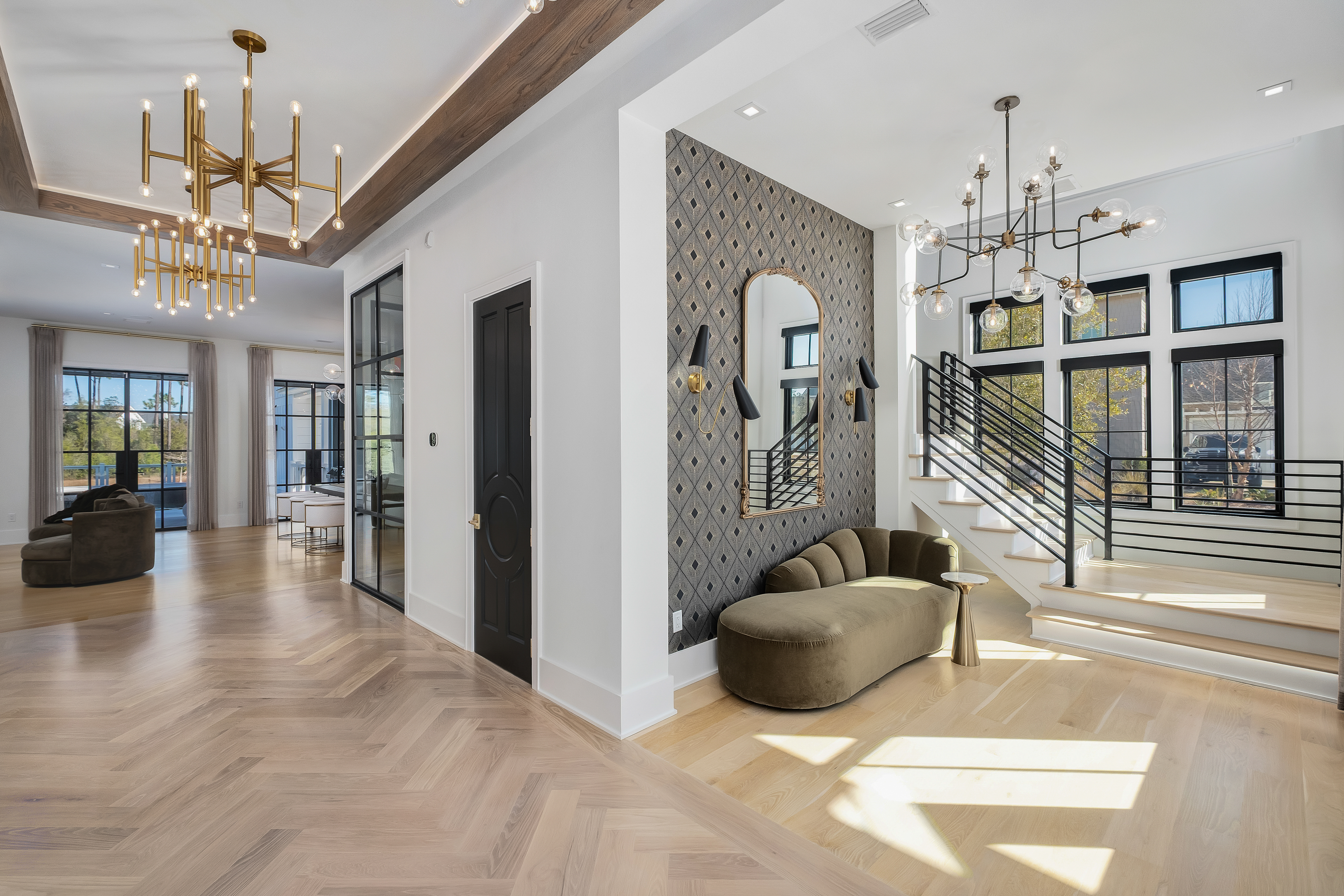  Private Composed Estate With Pond Views, Carriage House And Outdoor Oasis - 物件實景
