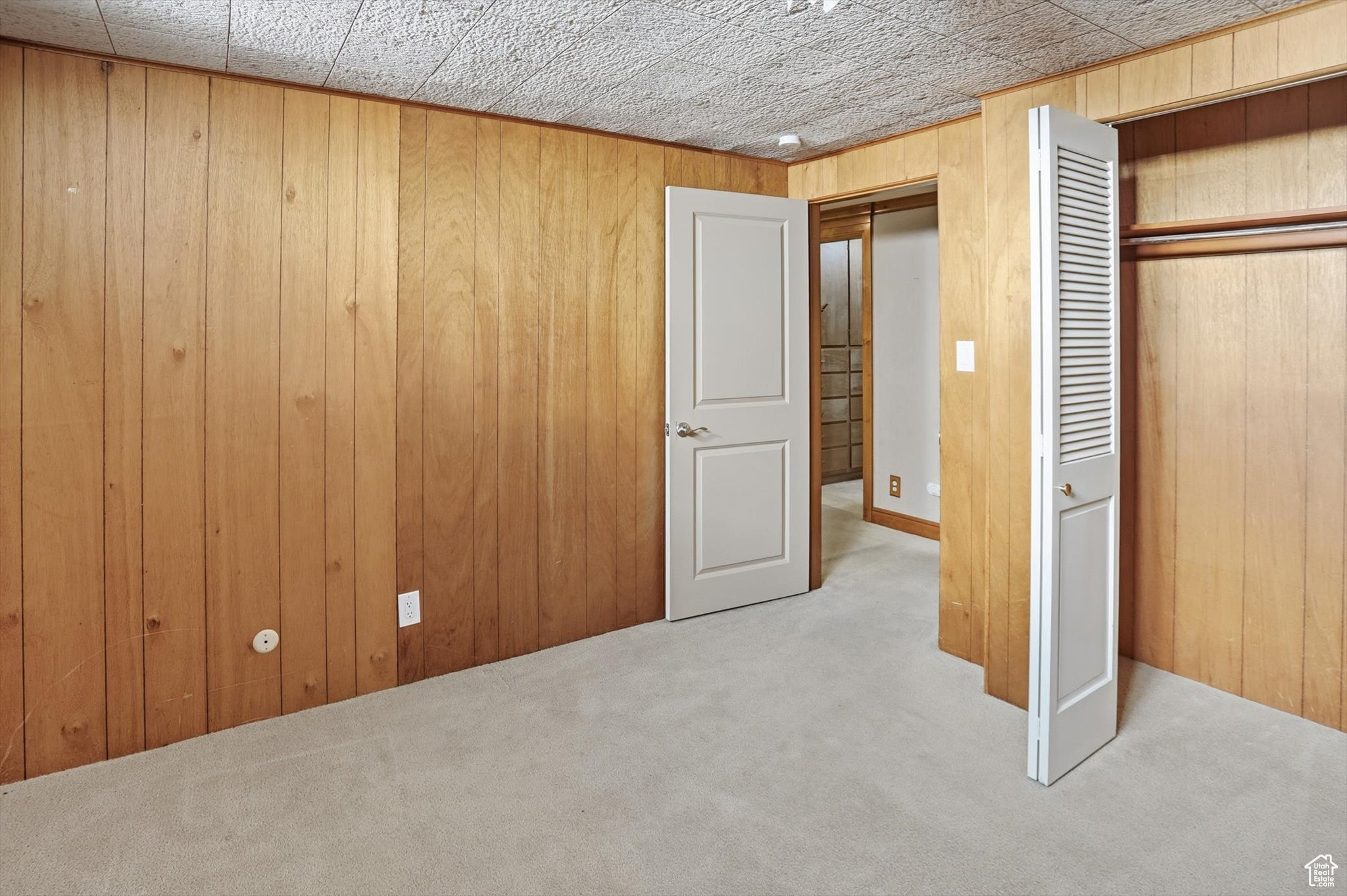 Logan, Utah, 84341, United States, 5 Bedrooms Bedrooms, ,1 BathroomBathrooms,Residential,For Sale,1983930