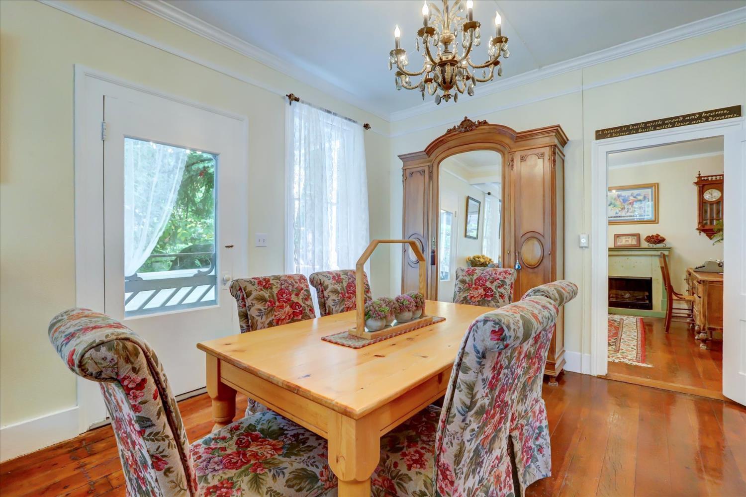 Nevada City, California, 95959, United States, 4 Bedrooms Bedrooms, ,2 BathroomsBathrooms,Residential,For Sale,1983992