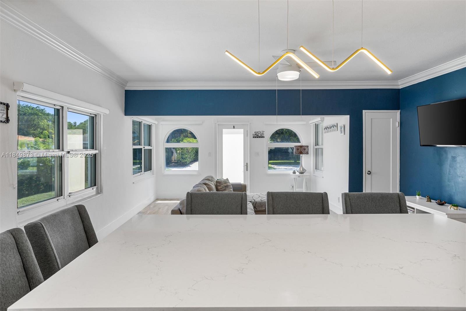 Dania Beach, Florida, 33004, United States, 3 Bedrooms Bedrooms, ,2 BathroomsBathrooms,Residential,For Sale,1947660