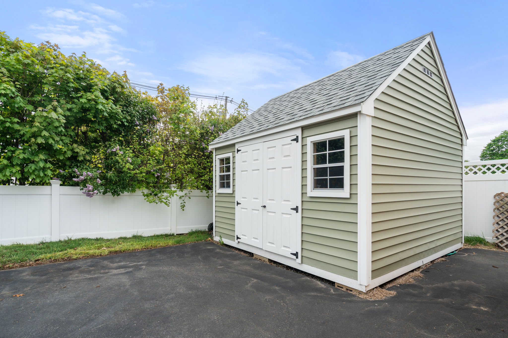  2 Forbes Road, Canton, MA, 02021 - 物件實景