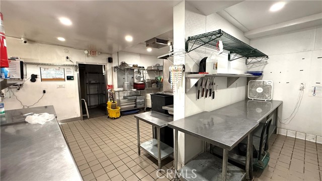 South Gate, California, 90280, United States, ,Residential,For Sale,1985741