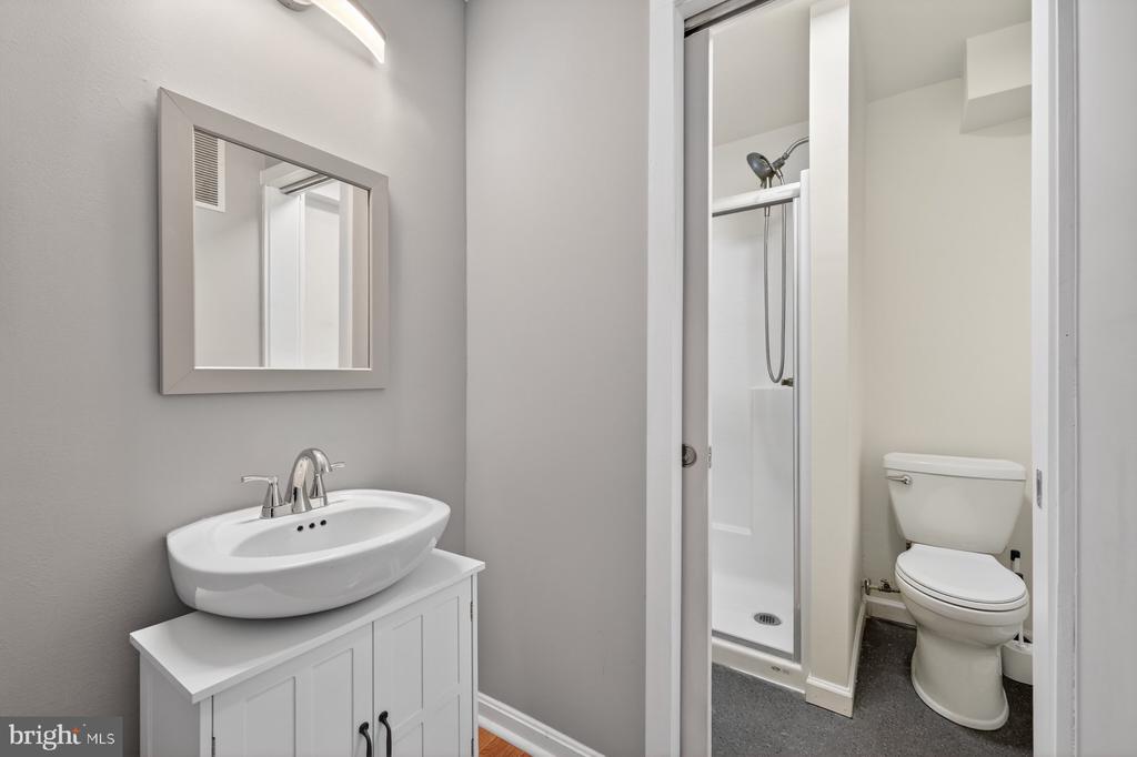 Adamstown, Maryland, 21710, United States, 3 Bedrooms Bedrooms, ,4 BathroomsBathrooms,Residential,For Sale,2012547