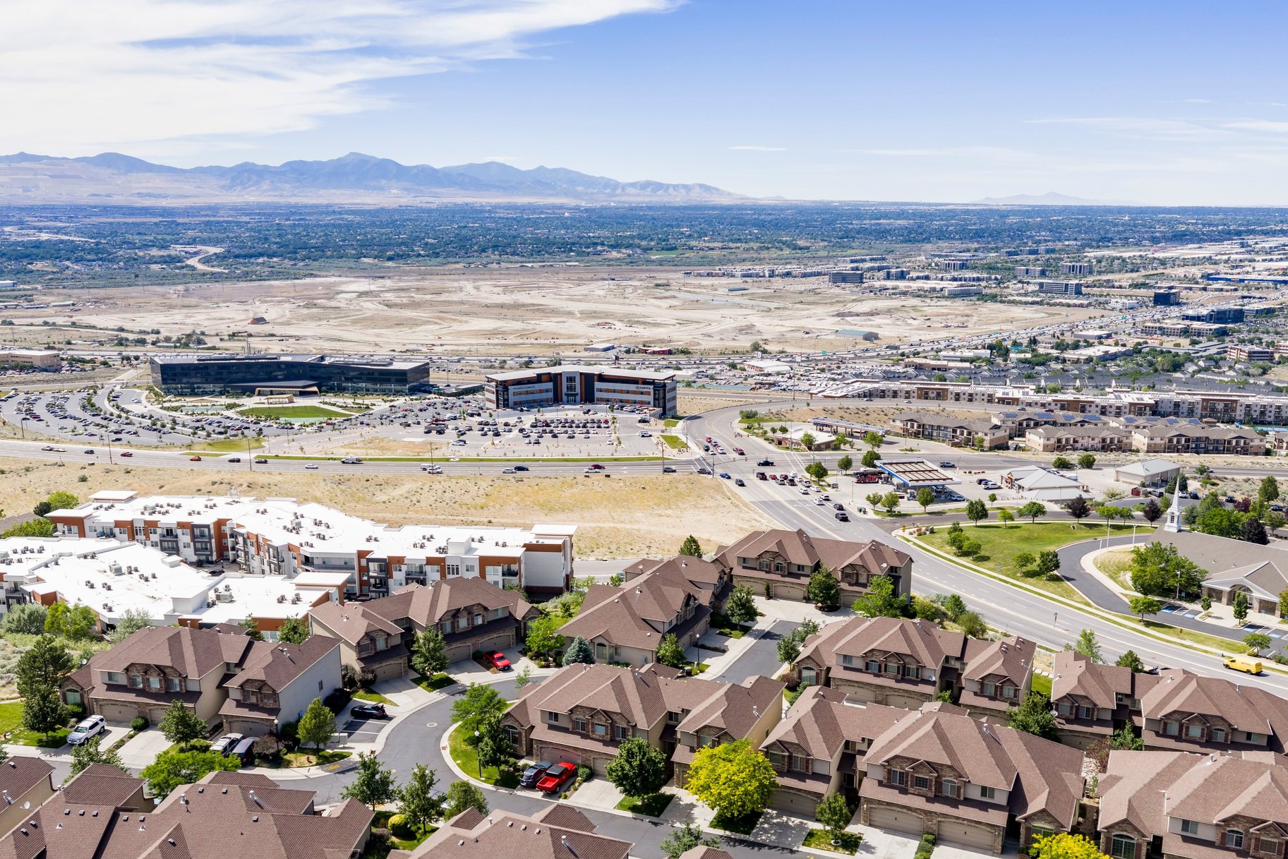  Wasatch Front Views, Walkout Basement & Low-Maintenance Luxury - 物件實景