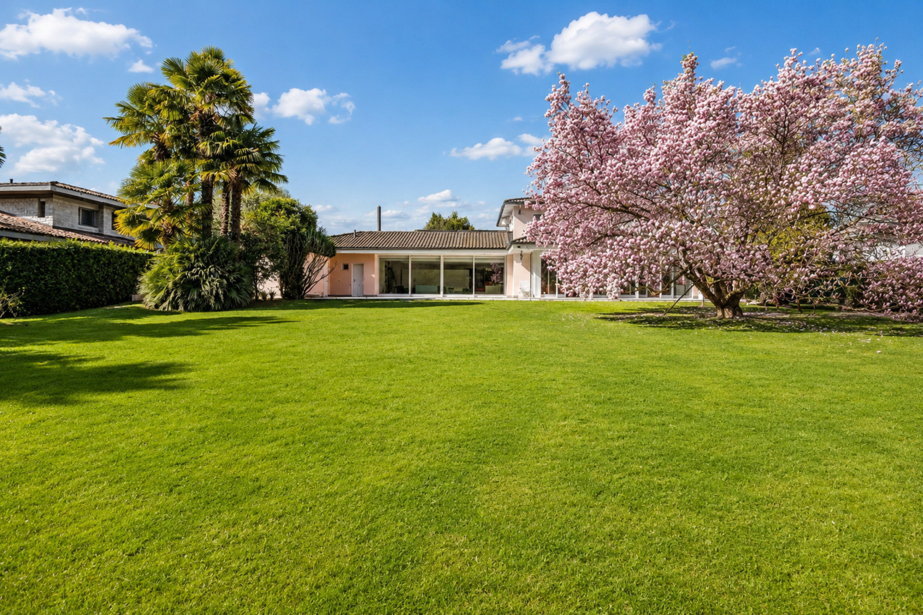  Villa Magnolia: Gorgeous Lakefront Villa in Magliaso - 物件實景