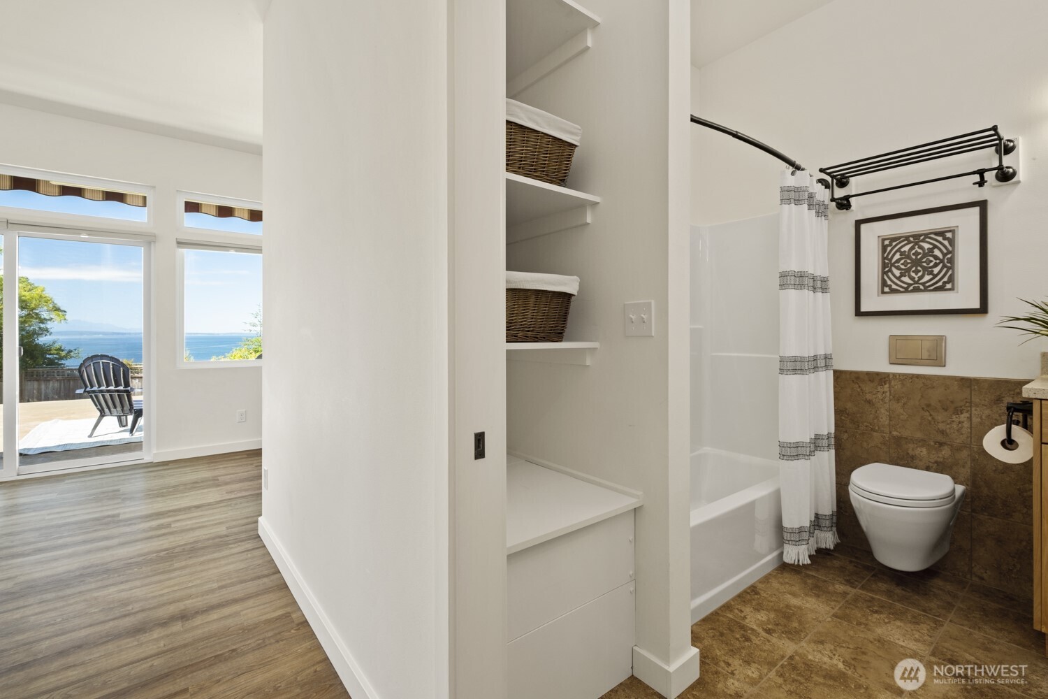 Port Townsend, Washington, 98368, United States, 2 Bedrooms Bedrooms, ,2 BathroomsBathrooms,Residential,For Sale,1925233