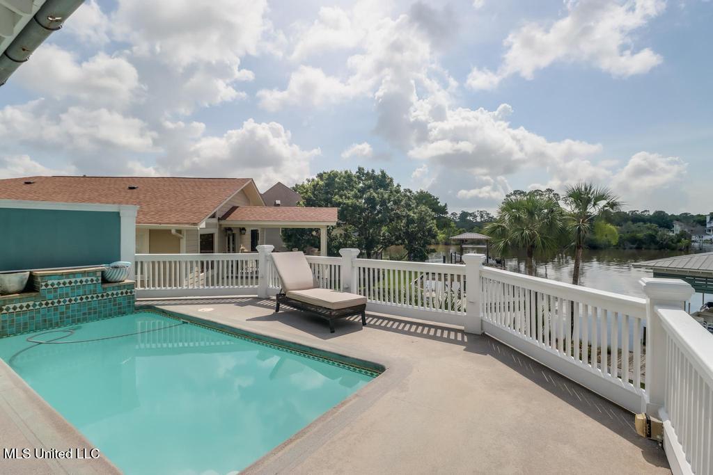 Gulfport, Mississippi, 39507, United States, 4 Bedrooms Bedrooms, ,3 BathroomsBathrooms,Residential,For Sale,1903526