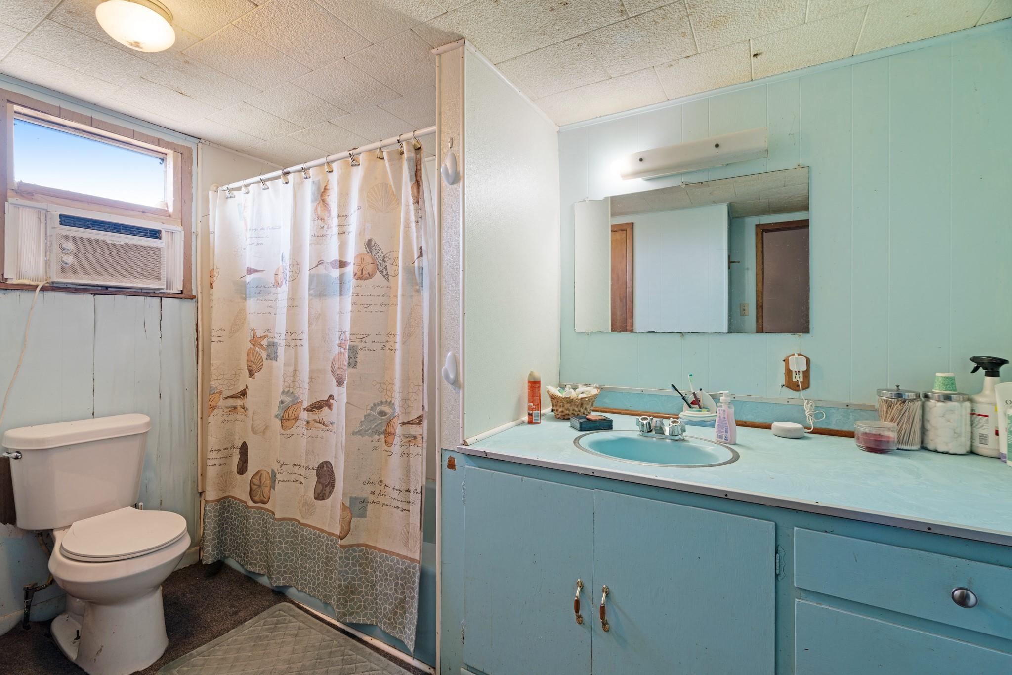 Blossom, Texas, 75416, United States, 3 Bedrooms Bedrooms, ,2 BathroomsBathrooms,Residential,For Sale,1880566