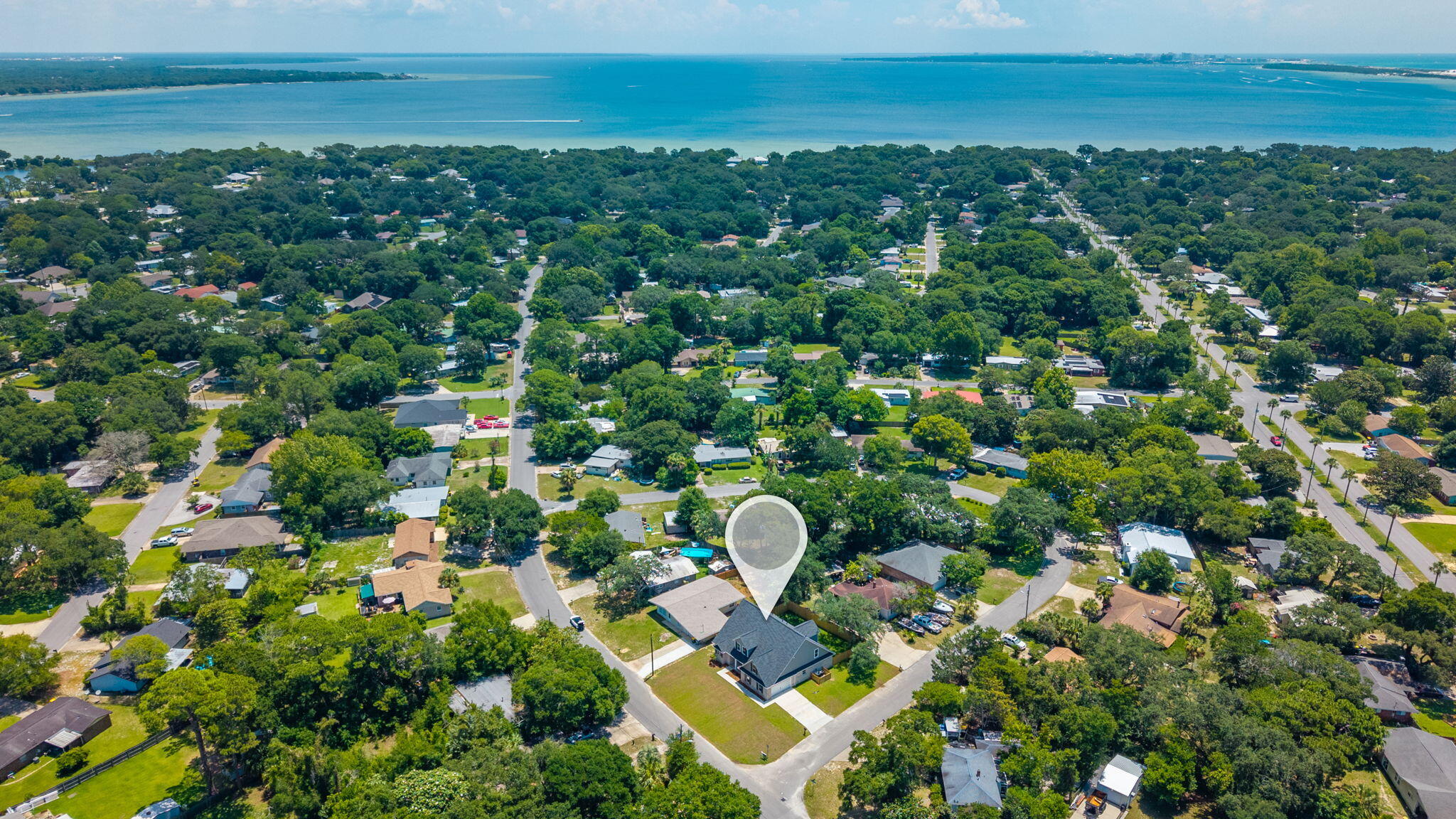 Fort Walton Beach, Florida, 32548, United States, 6 Bedrooms Bedrooms, ,3 BathroomsBathrooms,Residential,For Sale,1890001