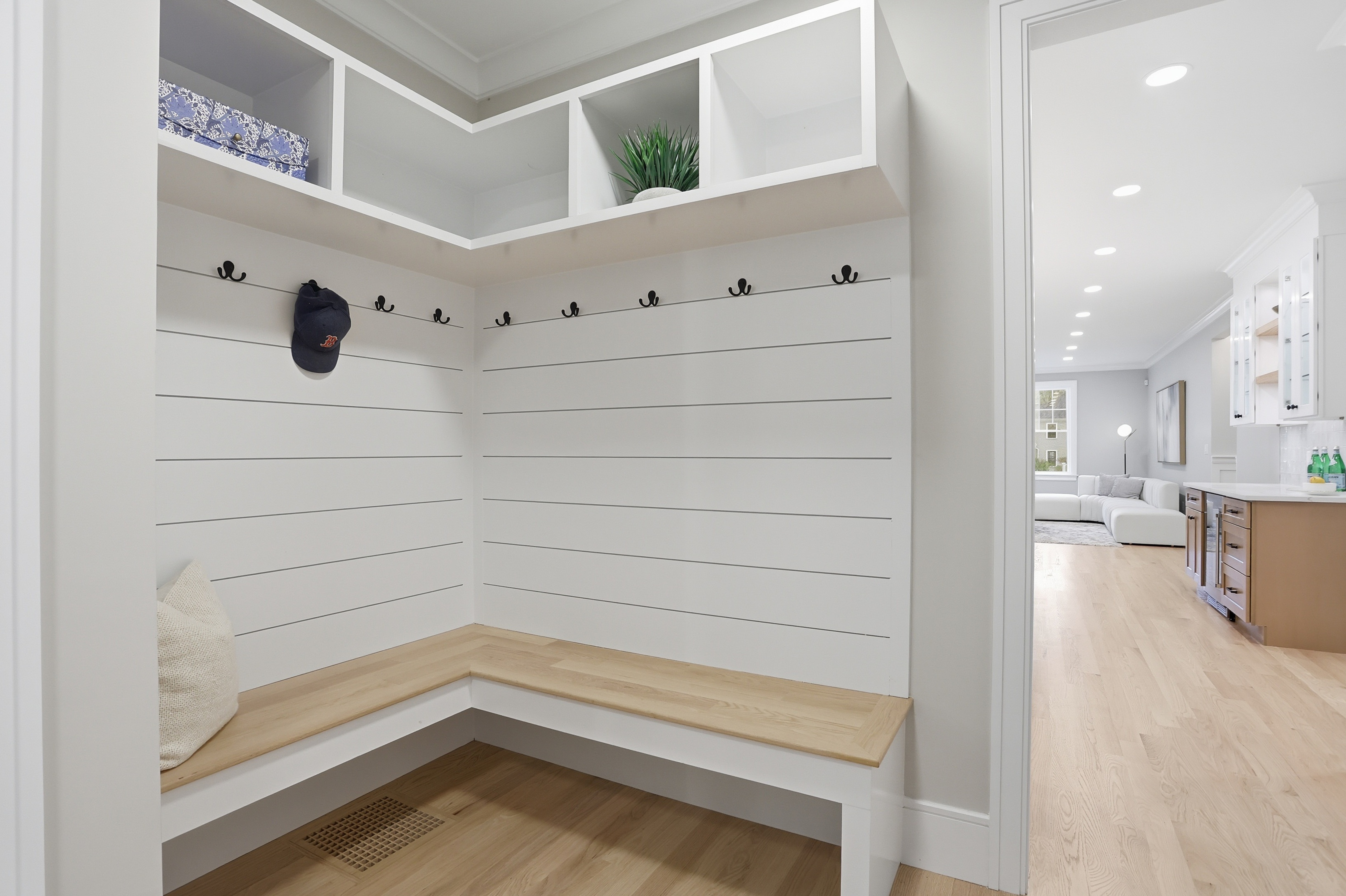  6 Lane Avenue, Bedford, MA 01730 - 物件實景