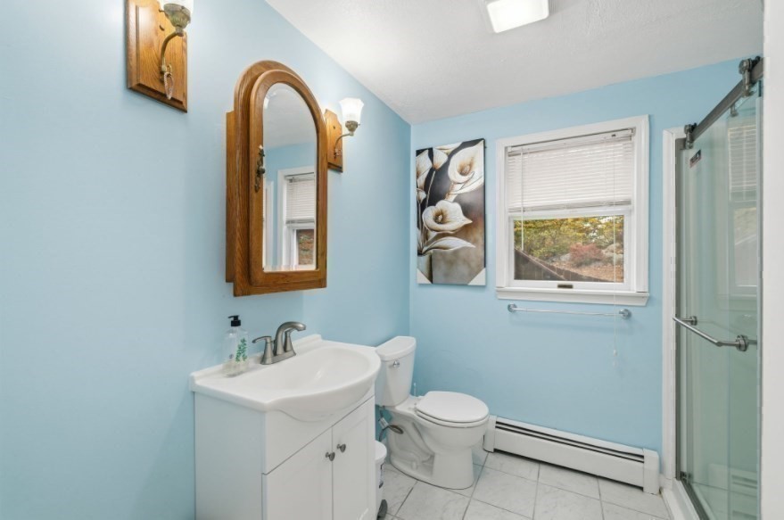 Lowell, Massachusetts, 01852, United States, 3 Bedrooms Bedrooms, ,3 BathroomsBathrooms,Residential,For Sale,2001570