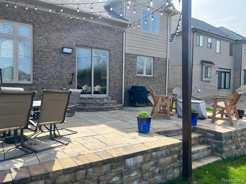 Shelby Township, Michigan, 48316, United States, 3 Bedrooms Bedrooms, ,4 BathroomsBathrooms,Residential,For Sale,2014056