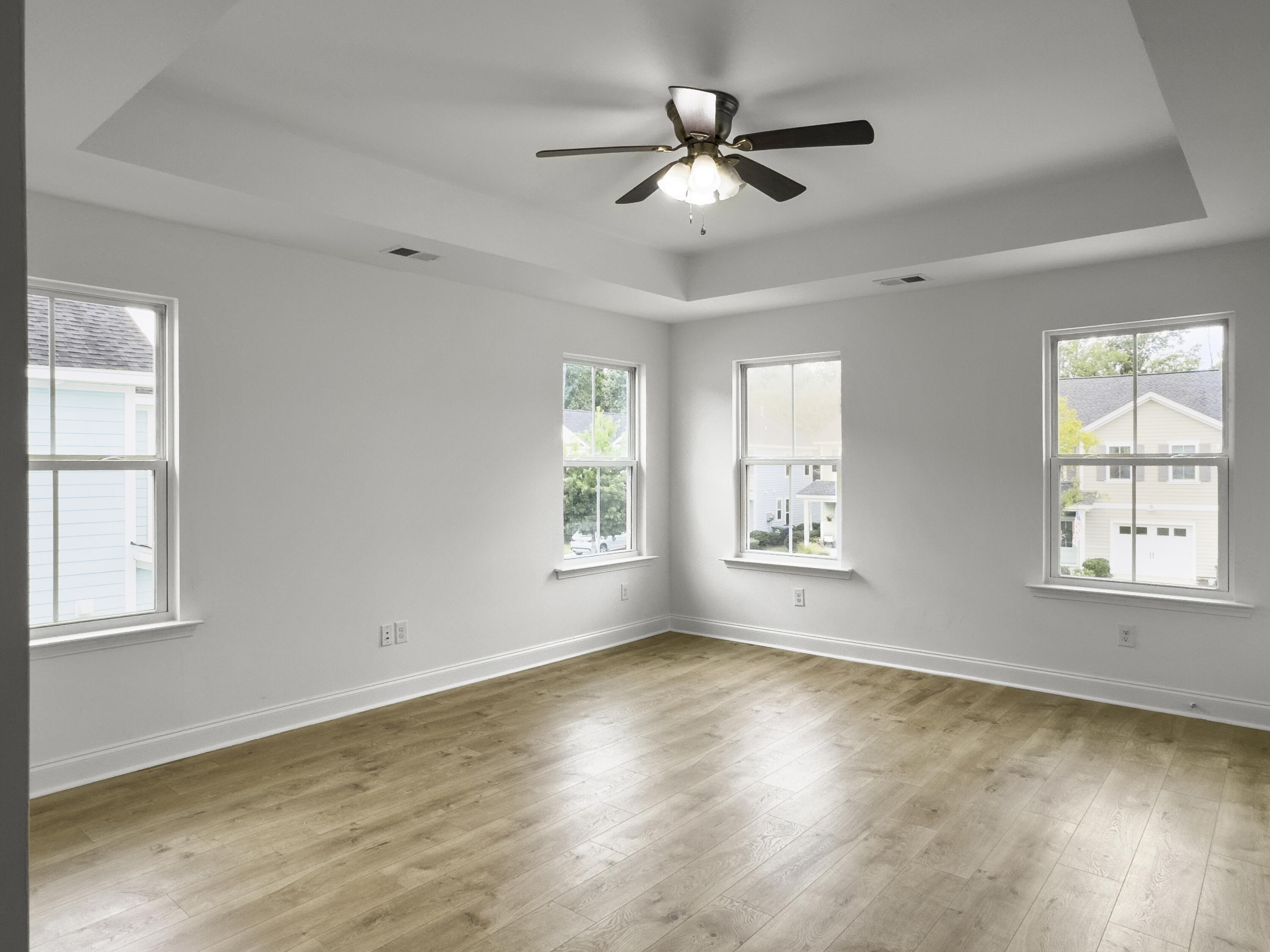 Charleston, South Carolina, 29414, United States, 3 Bedrooms Bedrooms, ,3 BathroomsBathrooms,Residential,For Sale,1913391