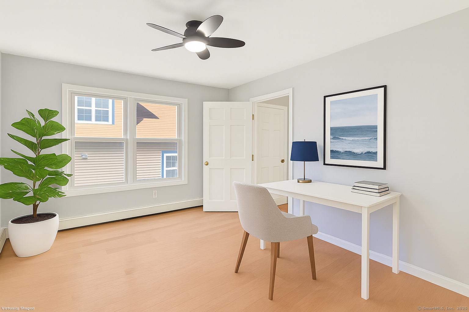 Stratford, Connecticut, 06615, United States, 3 Bedrooms Bedrooms, ,2 BathroomsBathrooms,Residential,For Sale,1940586