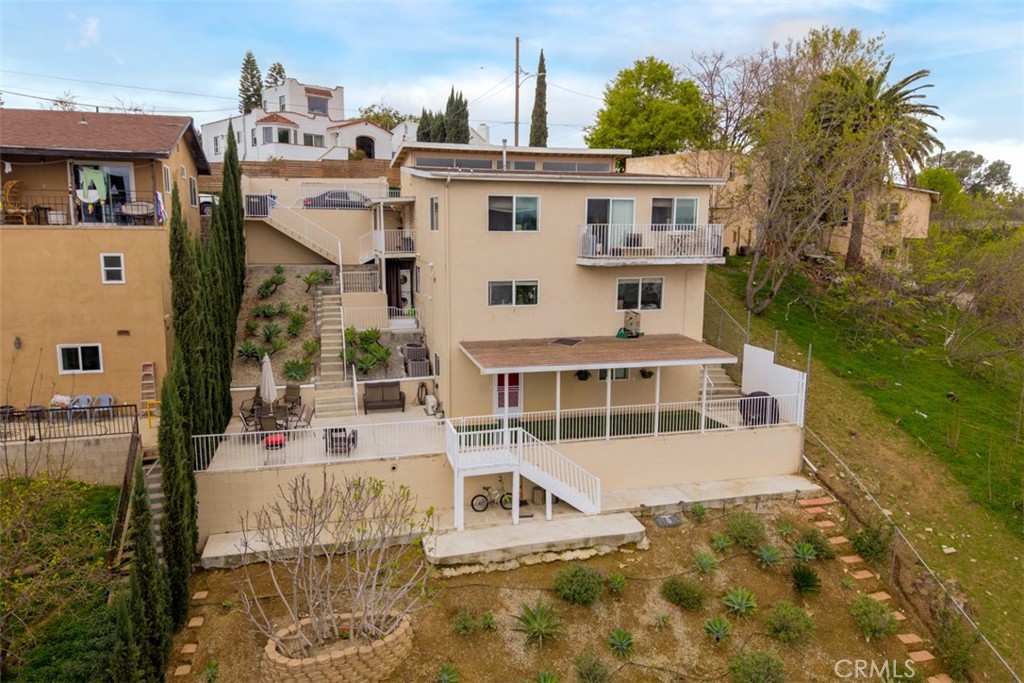 Los Angeles, California, 90063, United States, 5 Bedrooms Bedrooms, ,4 BathroomsBathrooms,Residential,For Sale,1759937